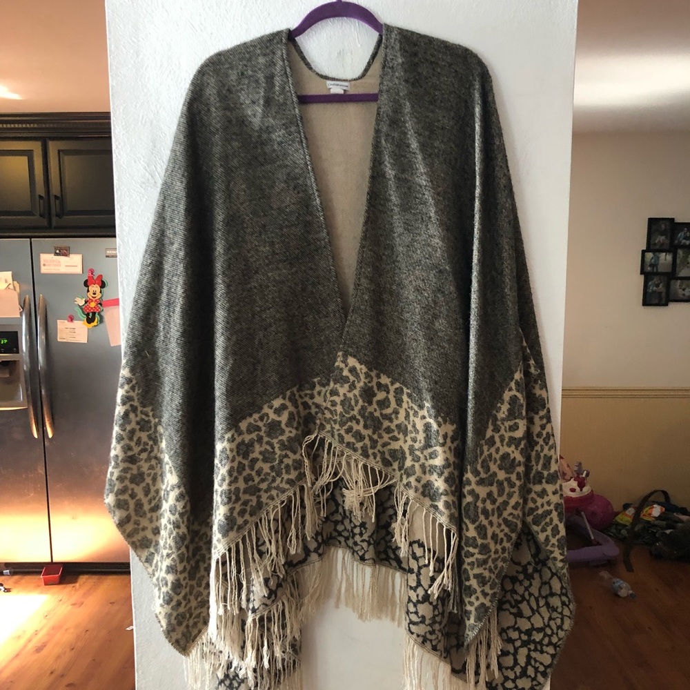 Croft and barrow poncho